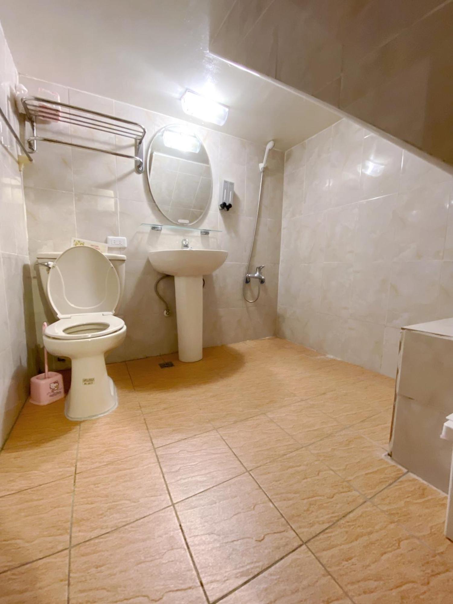 Inn 逢甲home Taizhong Zewnętrze zdjęcie