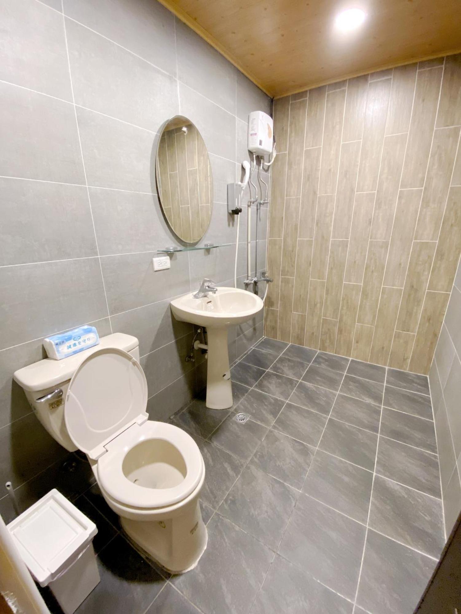Inn 逢甲home Taizhong Zewnętrze zdjęcie
